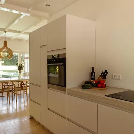 Вилла Stylish 12p With Private Pool In The Veluwe