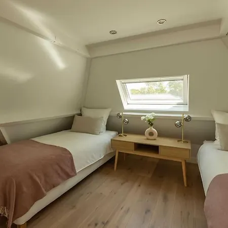 Вилла Stylish 12p With Private Pool In The Veluwe