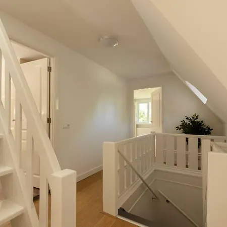 Вилла Stylish 12p With Private Pool In The Veluwe Гардерен
