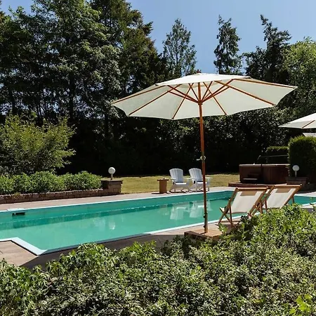 Stylish 12p With Private Pool In The Veluwe *